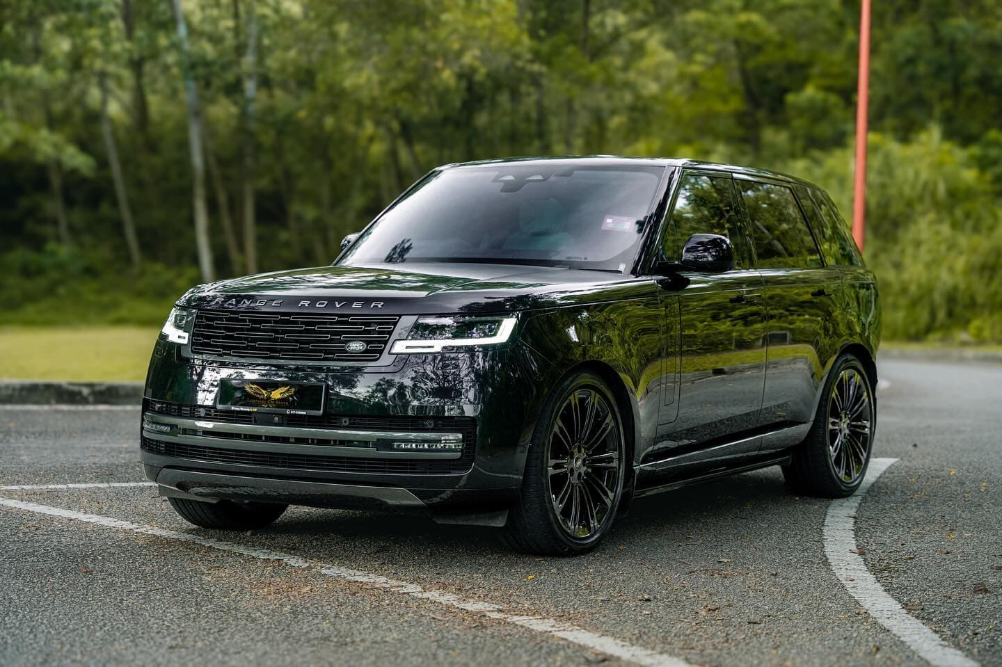 2023 Range Rover Vogue available for supercar hire in Kuala Lumpur — 4.4L Twin-Turbo V8, 523 bhp